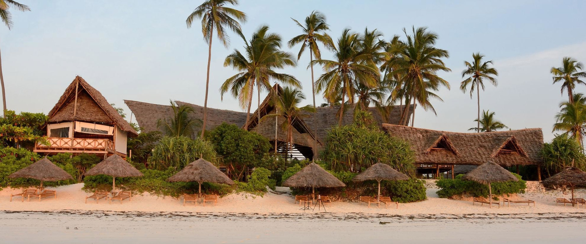 Azanzi Beach Resort