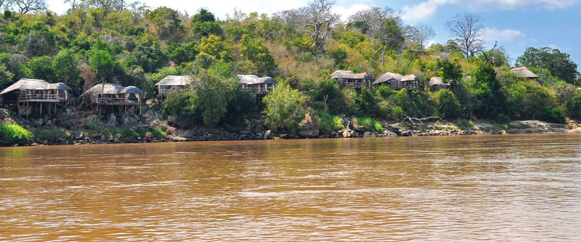 Serena Mivumo River Lodge